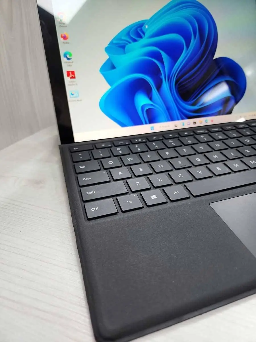 مایکروسافت سرفیس پرو 6 Microsoft Surface Pro