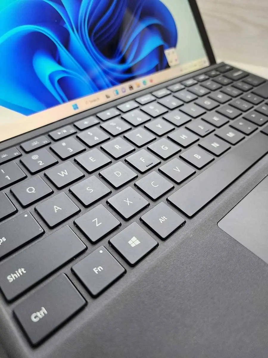 مایکروسافت سرفیس پرو 6 Microsoft Surface Pro