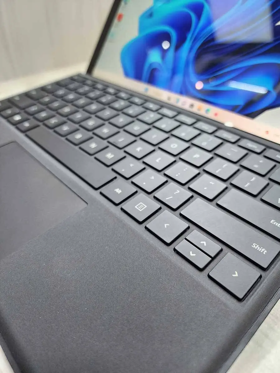 مایکروسافت سرفیس پرو 6 Microsoft Surface Pro
