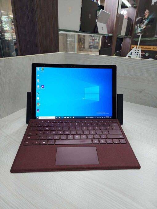 داک استیشن سرفیس پرو Surface Pro Dock