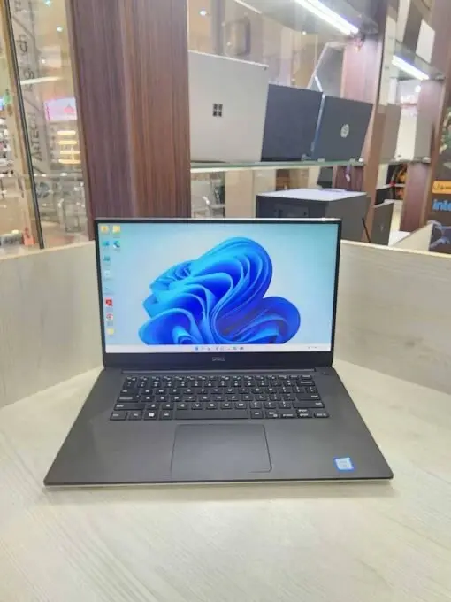 لپ تاپ دل پرسیژن Dell Precision 5530