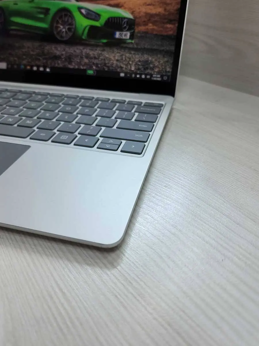 سرفیس لپ تاپ گو Microsoft Surface Laptop GO