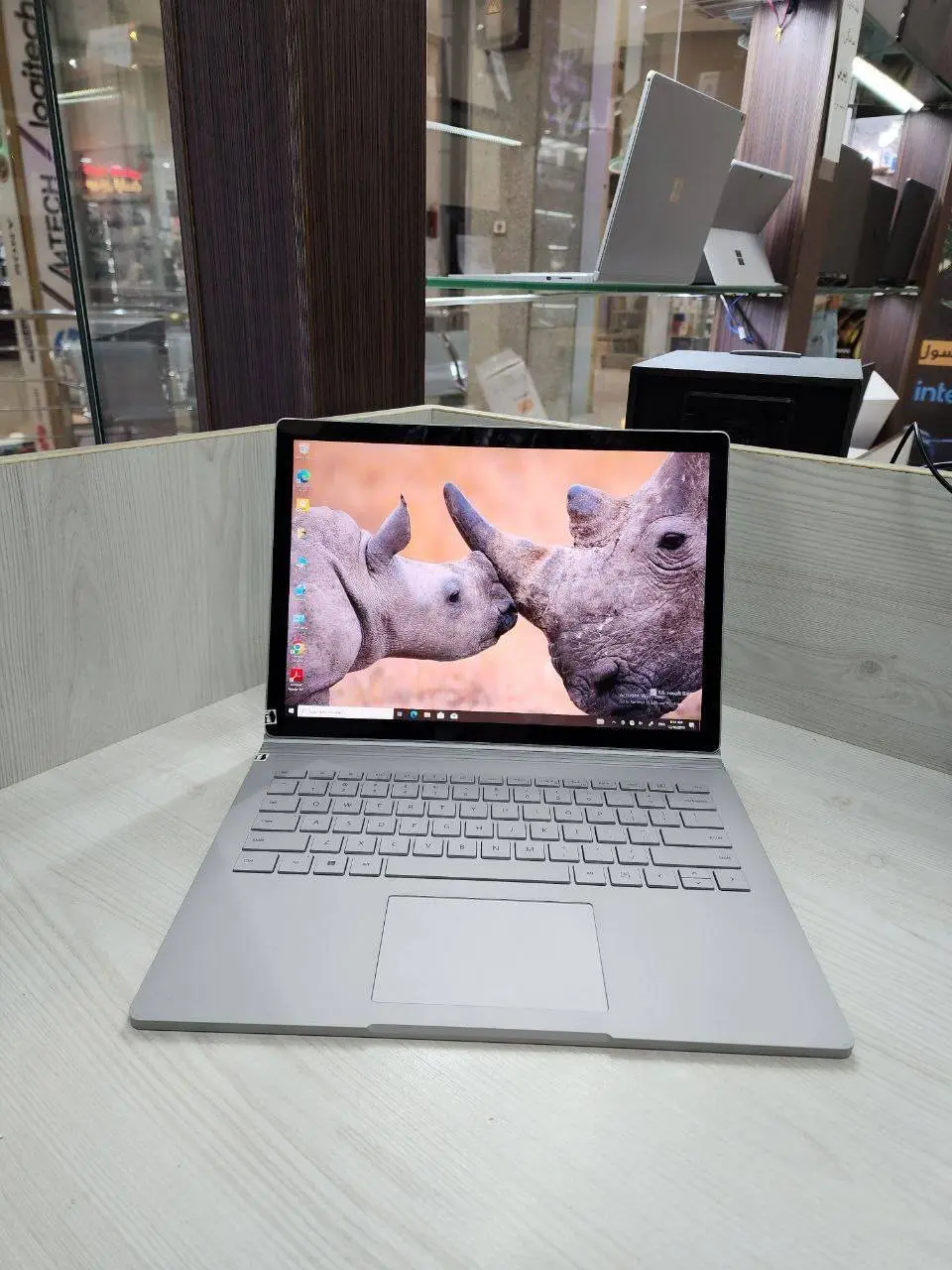لپ تاپ مایکروسافت Microsoft SurfaceBook2 7Gen