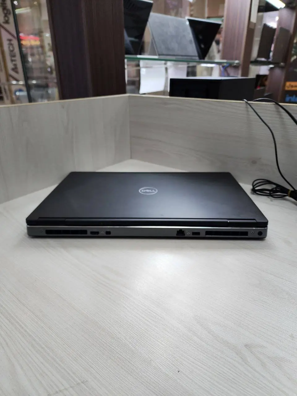 لپ تاپ دل پرسیژن Dell precision 7730