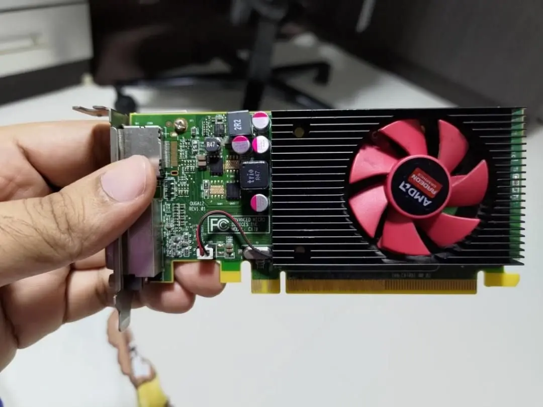 کارت گرافیک AMD Radeon R5 340X 2GB