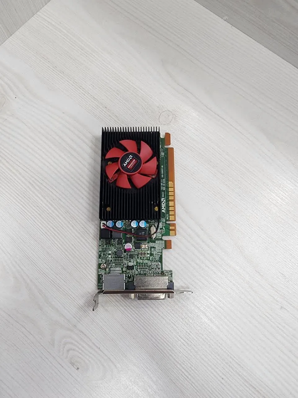 کارت گرافیک AMD Radeon R5 430 2GB GDDR5