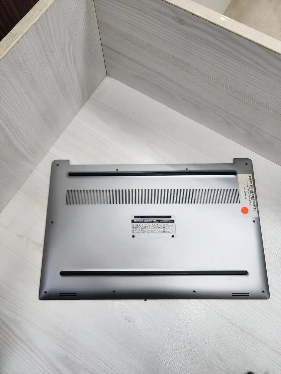 قاب کف لپ تاپ دل Dell Precision 5520