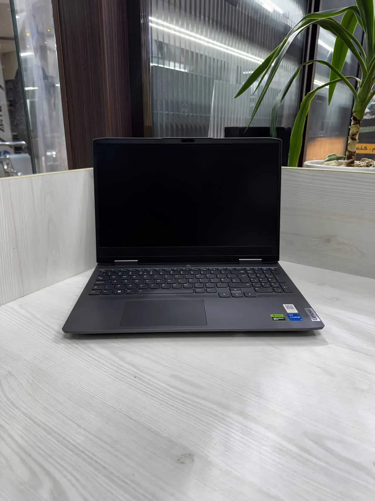 لپ تاپ لنوو Lenovo LOQ 15IRH8